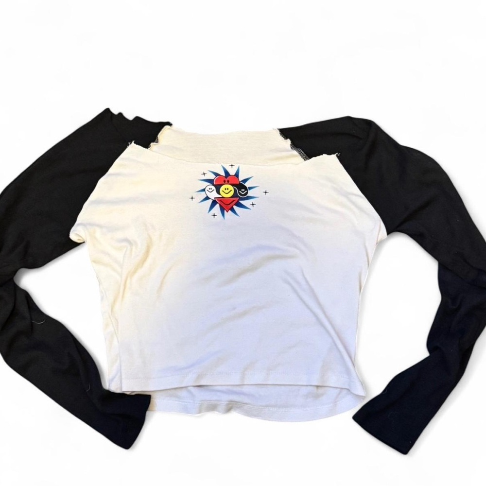 Spencer’s Sun Graphic Long Sleeve Top - Black and White